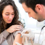 7 Vaksin Sebelum Hamil